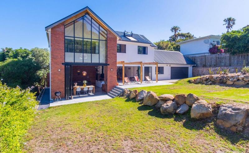 4 Bedroom Property for Sale in Hout Bay Western Cape